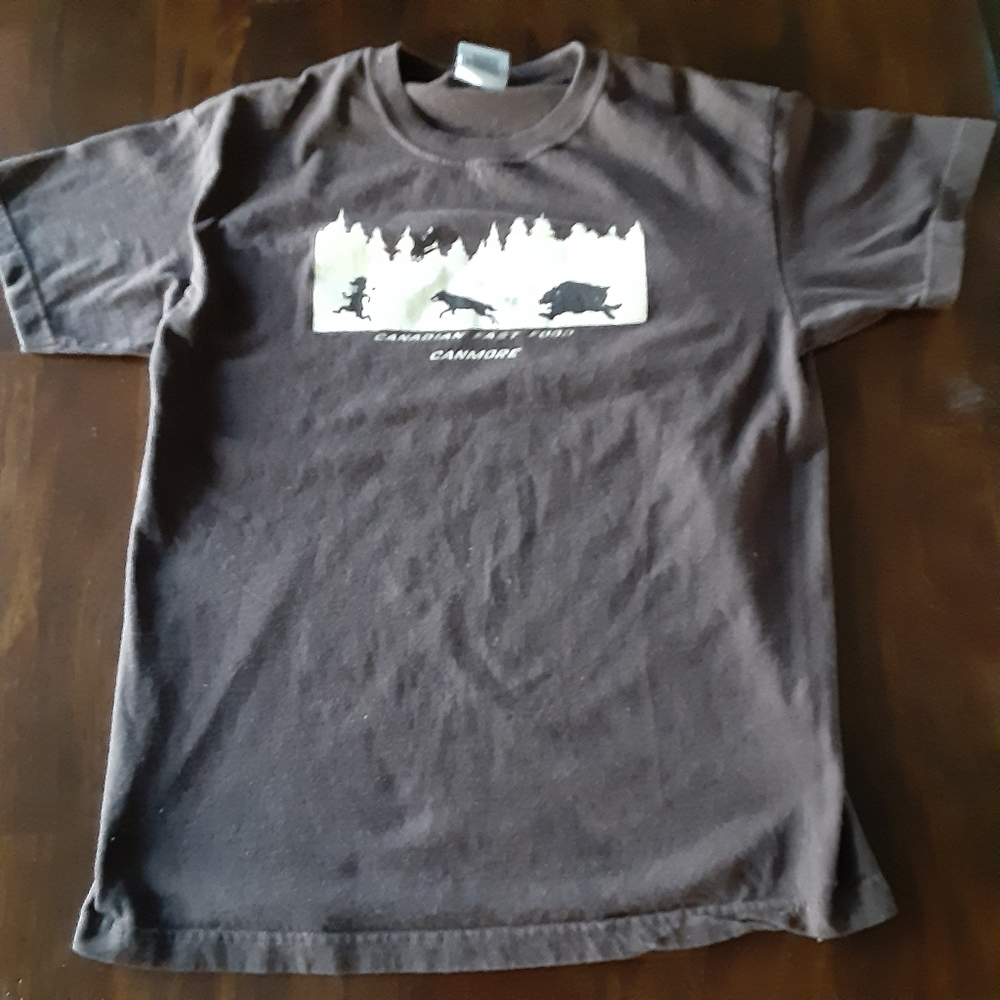 Canadian fast food Canmore size large brown